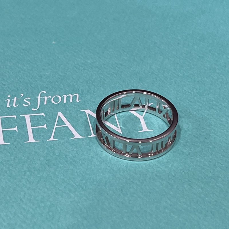 Tiffany&Co. 750白K 鑲空 羅馬戒指/飾品-3