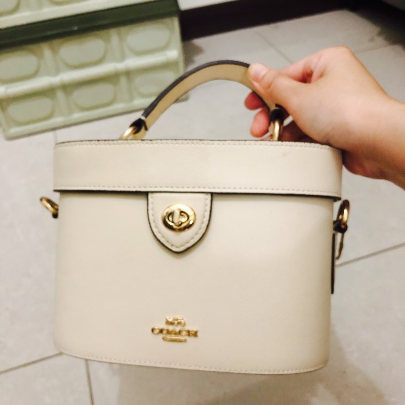 coach翻蓋盒子包/手提包/斜背包/肩背包-3