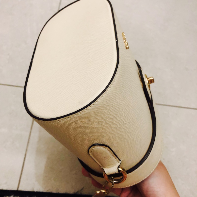 coach翻蓋盒子包/手提包/斜背包/肩背包-11