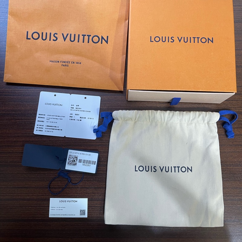 Lv雙面Logo皮帶（臺灣專櫃購入 配件齊全❗️）-12