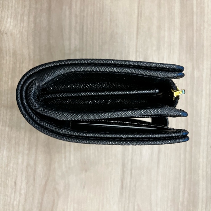 Prada 拉鍊零錢 皮夾 牛皮-7
