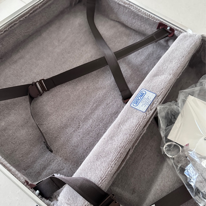 Steiff RIMOWA 泰迪熊 四輪標準登機箱-1