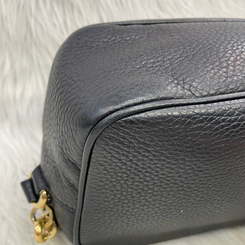 Gucci 308364黑牛皮Soho Disco系列流蘇斜背相機包-8