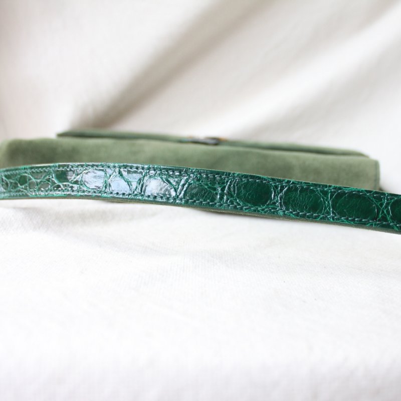 Gucci vintage 60s苔綠色麂皮古董信封包-6