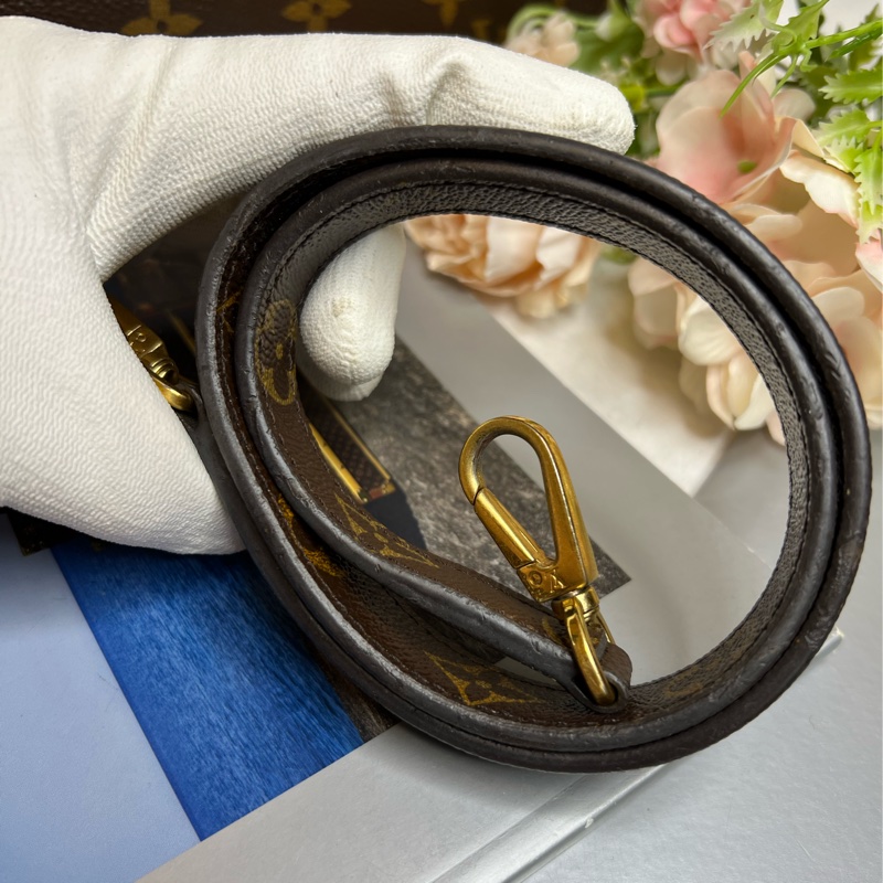 （保留中）LV  MONTAIGNE 蒙田包  MM 經典尺寸-24