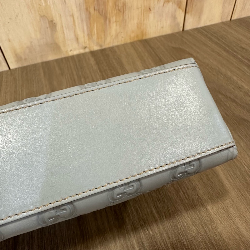 Gucci 141810 淺藍牛皮壓紋拉鍊化妝包 零錢包-9