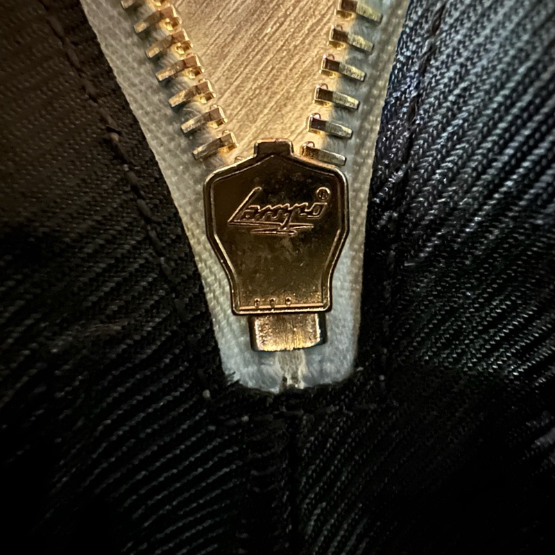 Gucci 141810 淺藍牛皮壓紋拉鍊化妝包 零錢包-19