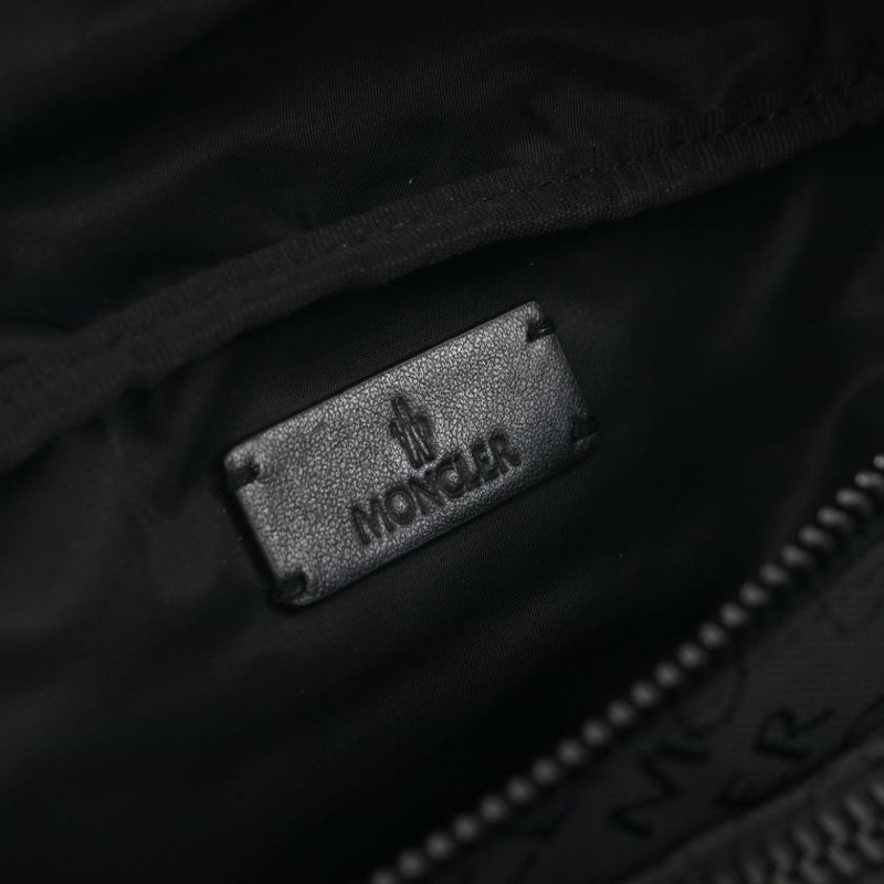 【日本直送】 中古MONCLER[AB]DURANCE 隨身包 腰包 帆布 真皮 黑色-3