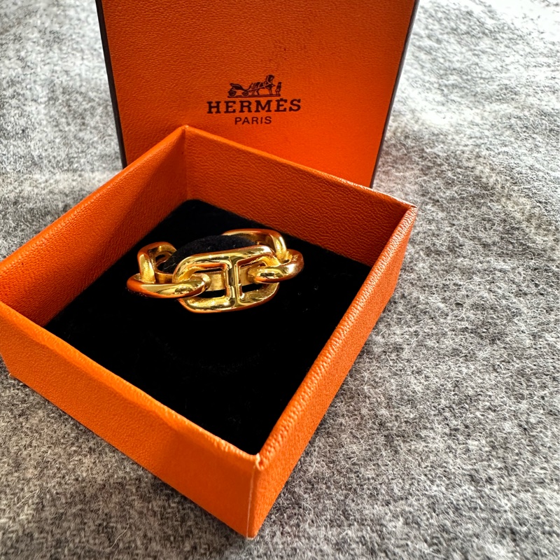 Hermes 愛馬仕 經典豬鼻子絲巾扣環-1
