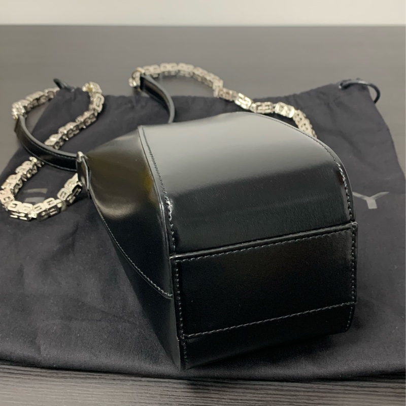 Givenchy Black Antigona Vertical Mini Leather Cross Body Bag迷你斜背肩背包(男女皆可用)-6
