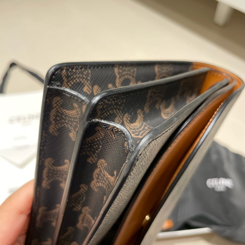 CELINE Triomphe strap woc老花雙翻蓋釦式斜背包 WOC-15