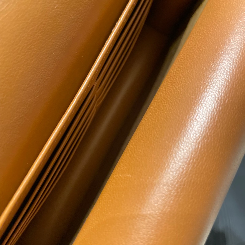 CELINE Triomphe strap woc老花雙翻蓋釦式斜背包 WOC-19