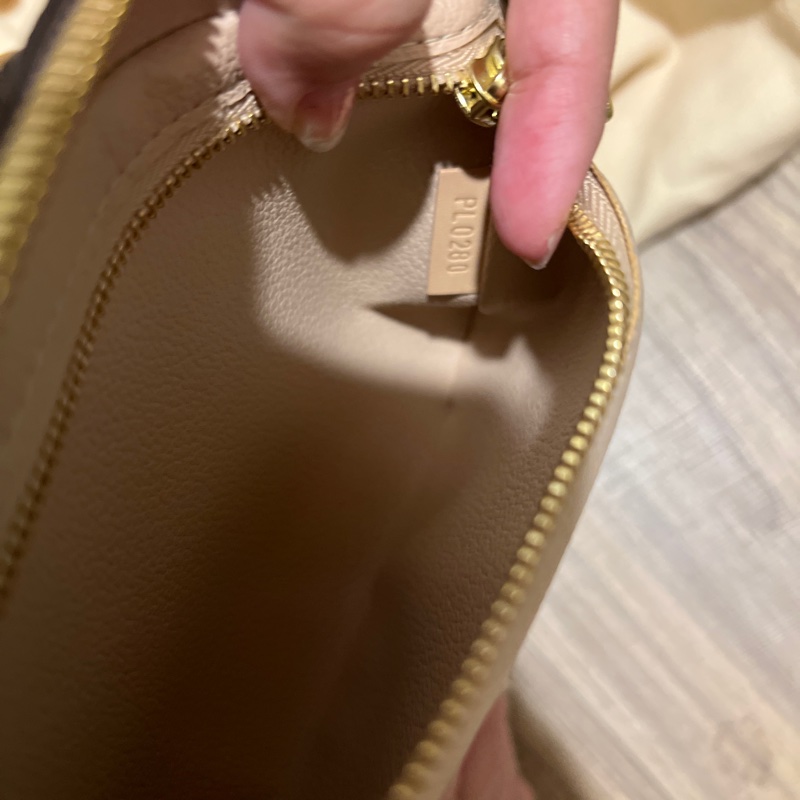 LV Nice BB化妝包-22