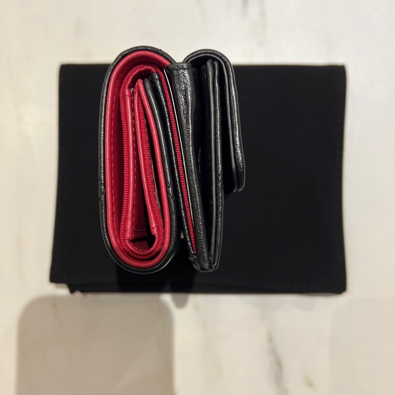 Chanel19 稀有款 黑色山羊皮三折迷你短夾-6