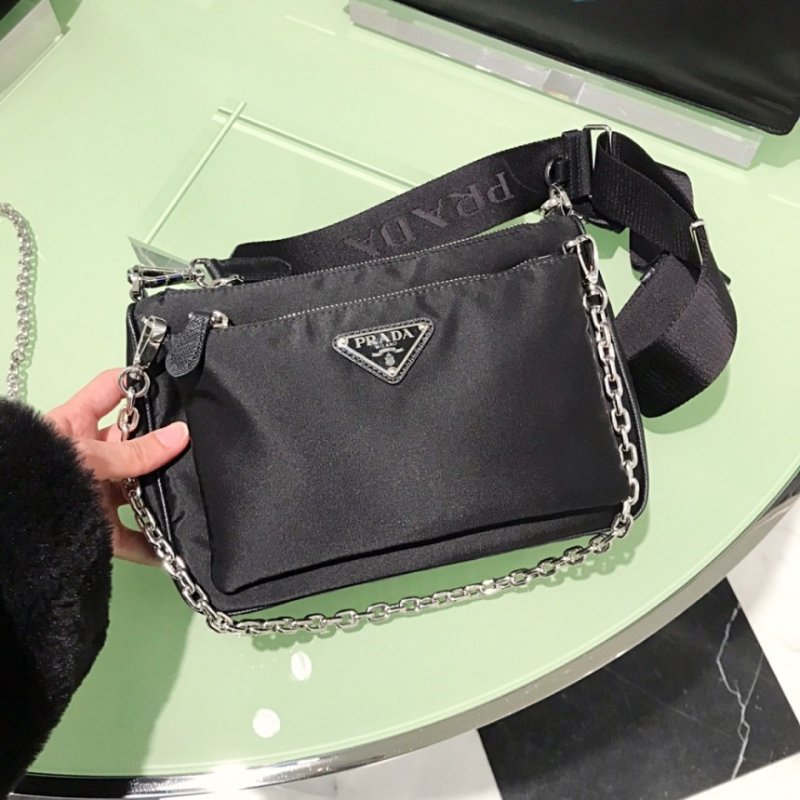 Prada Re-Edition 1BH168 倒三角標可拆卸兩層多功能尼龍相機包【促銷品】-8