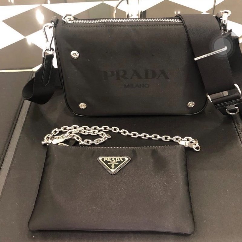 Prada Re-Edition 1BH168 倒三角標可拆卸兩層多功能尼龍相機包【促銷品】-9