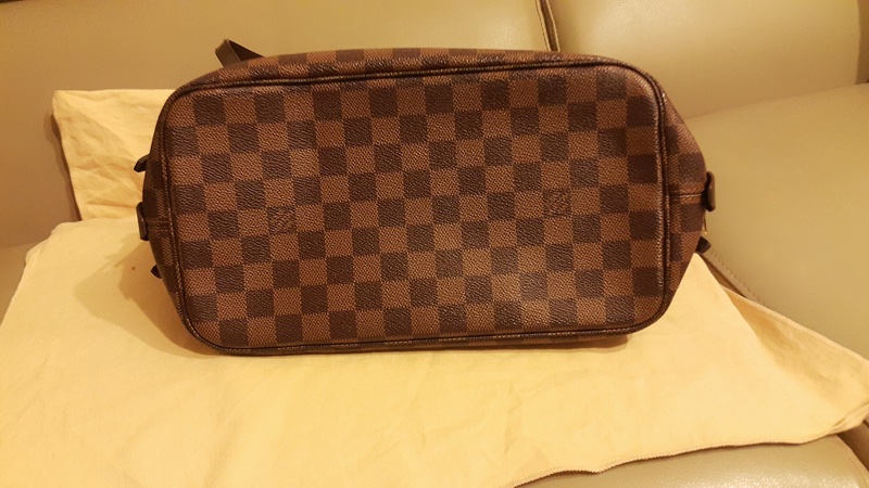 LV肩背兩用包-14