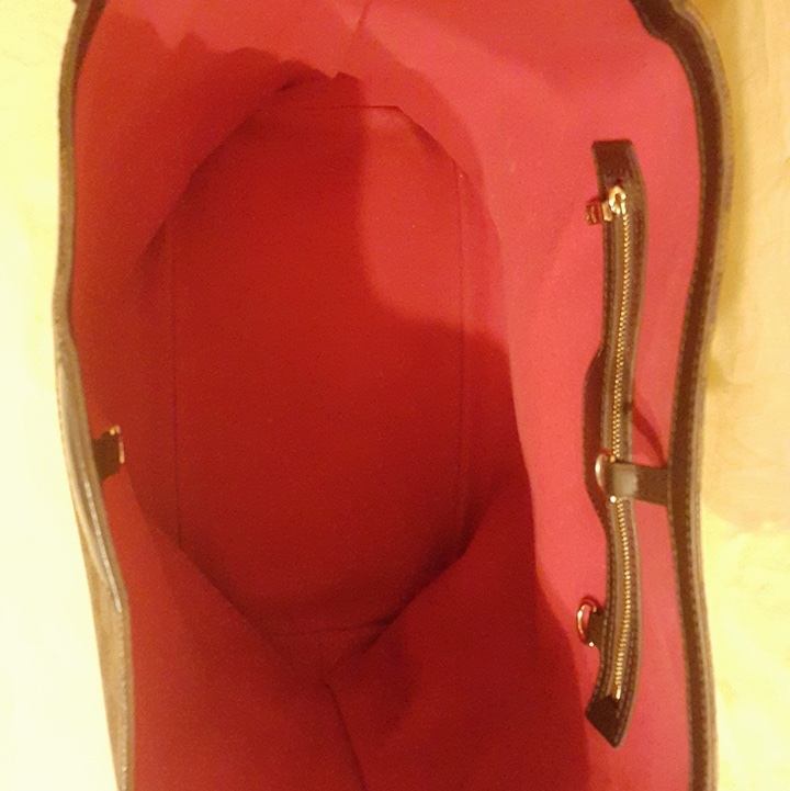 LV肩背兩用包-18