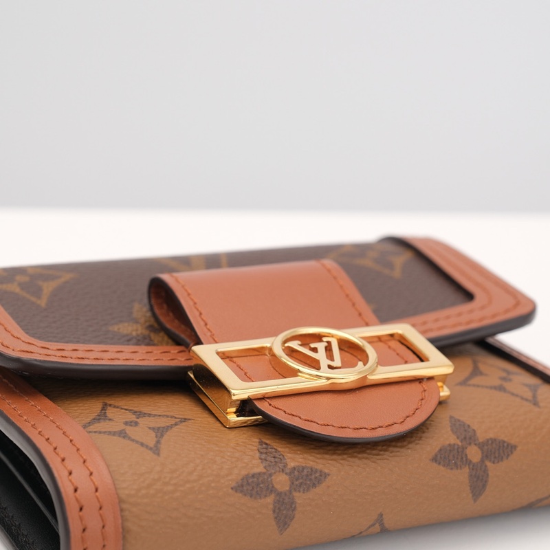 Lv達芙妮短夾✨-17