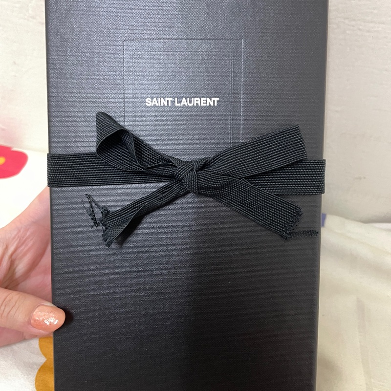 YSL 羊皮短夾-4