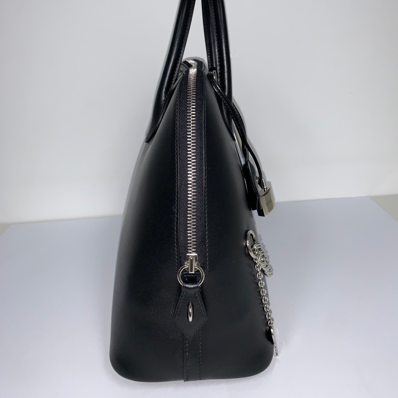 Hermes 限量版藍盒 黑色TADELAKT小牛皮SMILE BOLIDE 30 1923包-11