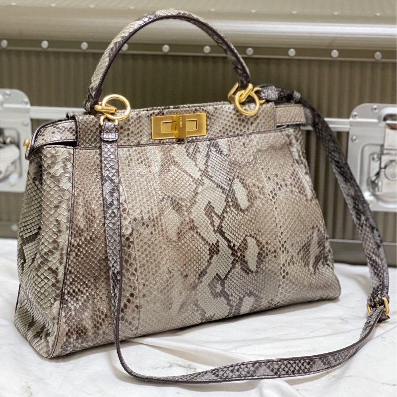 FENDI Peekaboo bag 蛇皮限量版-0