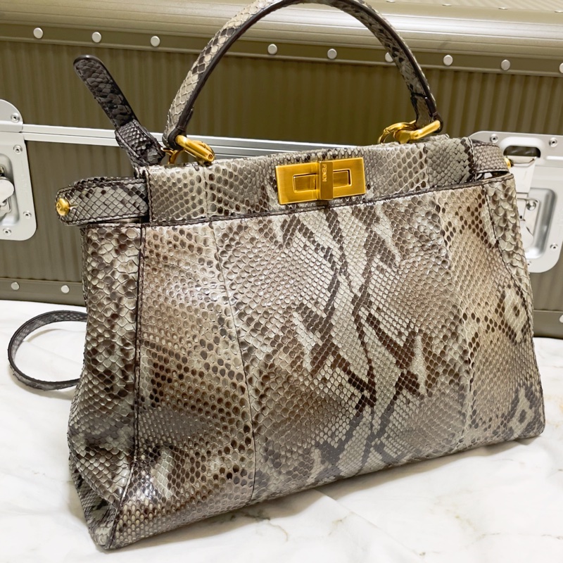 FENDI Peekaboo bag 蛇皮限量版-2