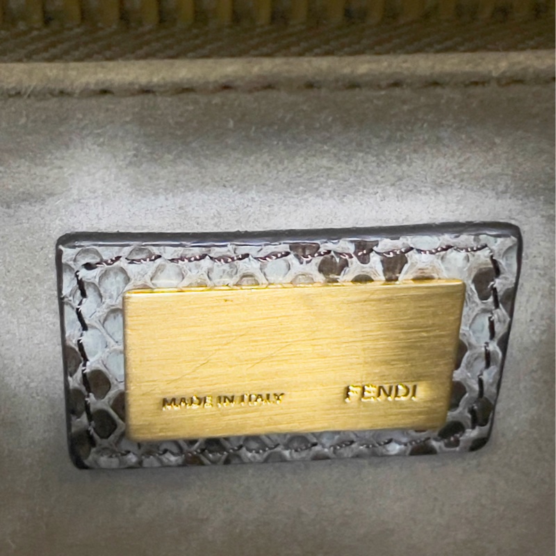 FENDI Peekaboo bag 蛇皮限量版-3