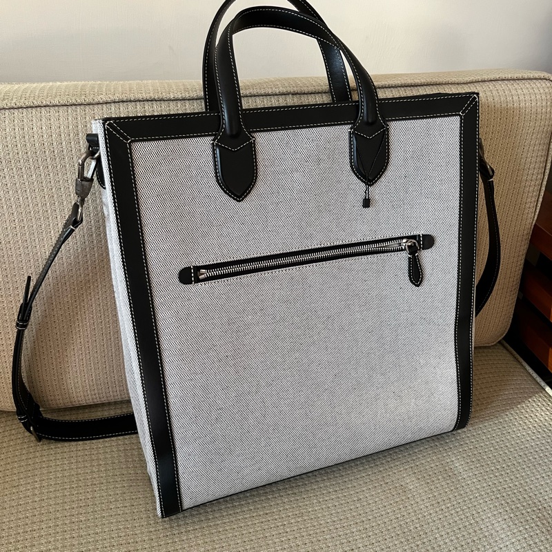 Burberry 帆布托特包(可議價)-1