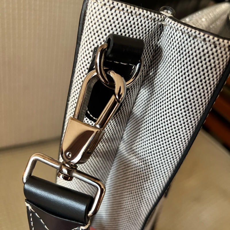 Burberry 帆布托特包(可議價)-4