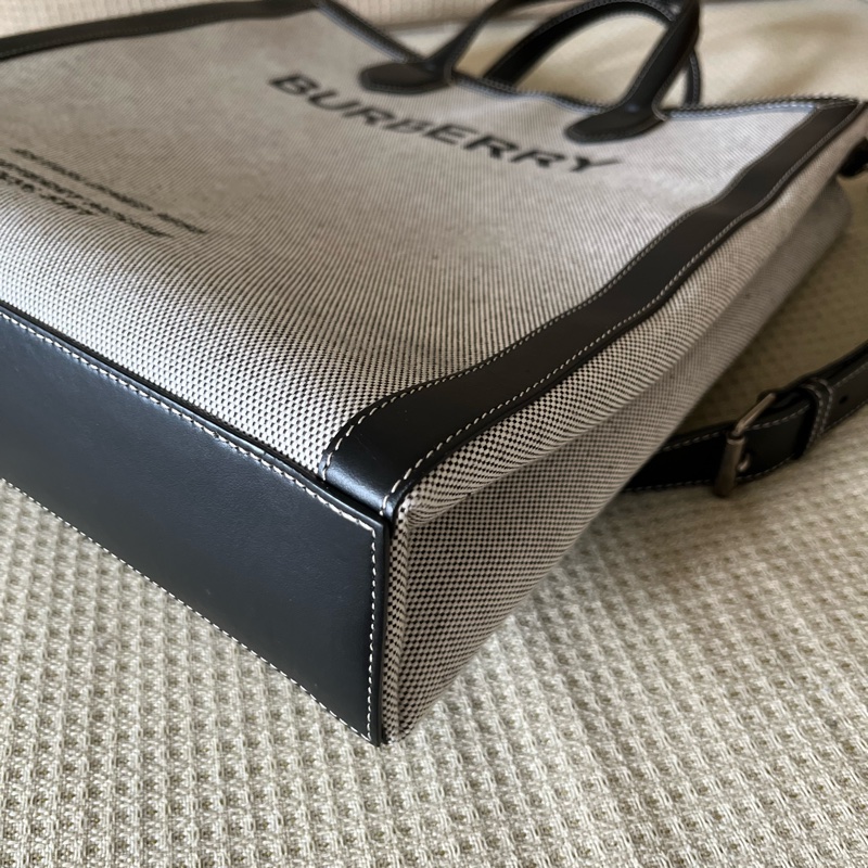 Burberry 帆布托特包(可議價)-11