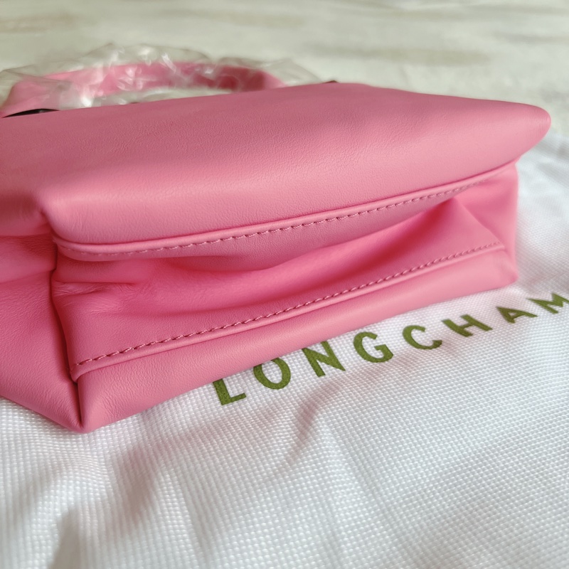 Longchamp Le Pliage Xtra XS 牛皮 粉紅 水餃包 芭比粉 草莓粉-6