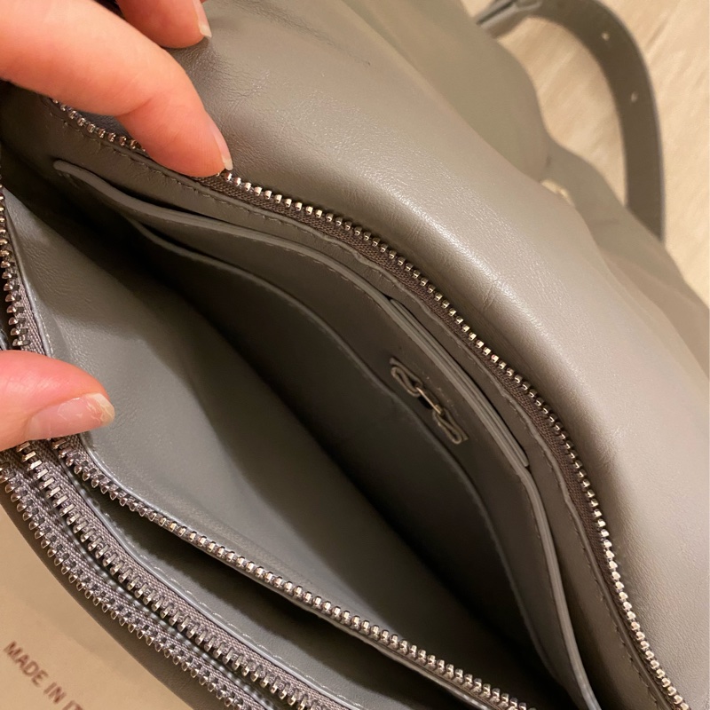 salvatore ferragamo viva枕頭包-5