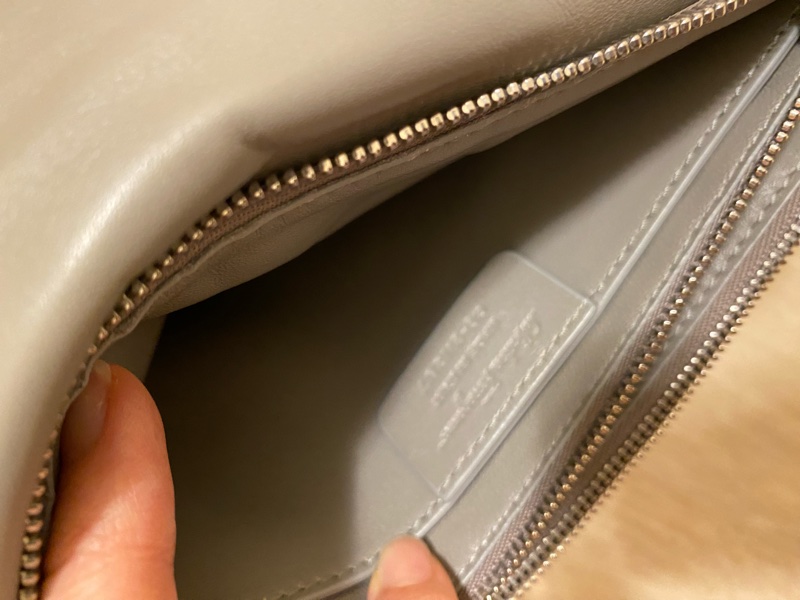 salvatore ferragamo viva枕頭包-7