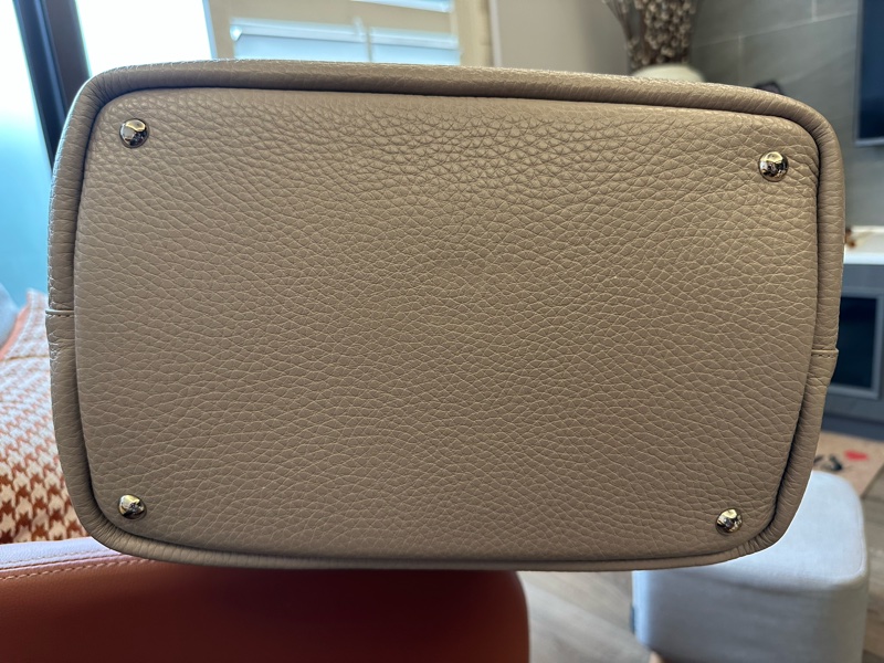 meli melo 大象灰色荔枝皮THELA 系列-4