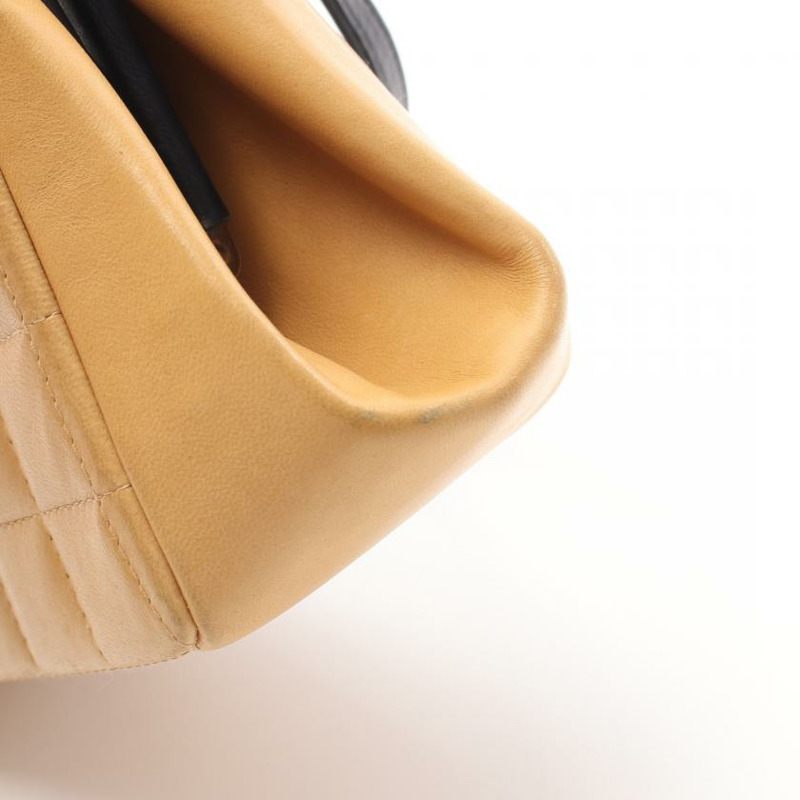 【日本直送】 中古CHANEL[B]Chocolate Bar 肩包 小羊皮 米色 黑色 銀色五金 雙色 蛙嘴-5