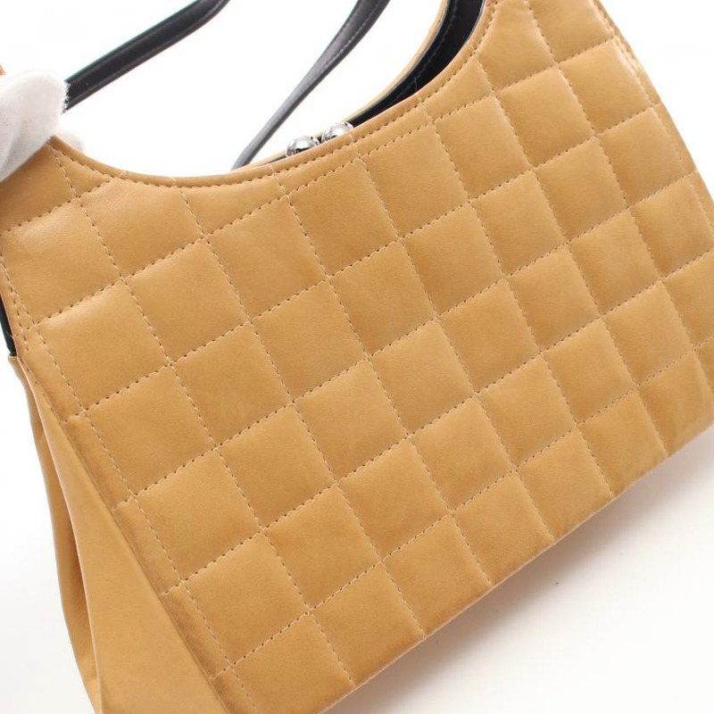 【日本直送】 中古CHANEL[B]Chocolate Bar 肩包 小羊皮 米色 黑色 銀色五金 雙色 蛙嘴-6