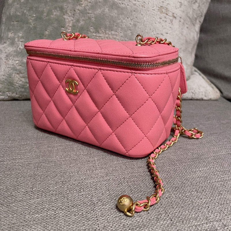 Chanel粉色皮穿鏈金球長盒子-9