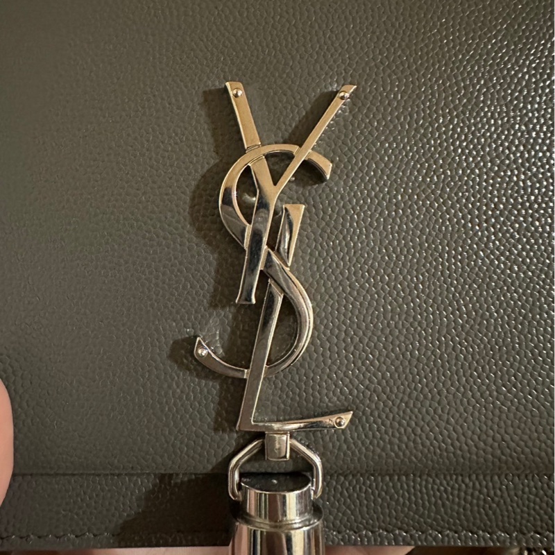YSL KATE 女士單肩包(流蘇款款字母LOGO鱷魚壓紋)🖤-6