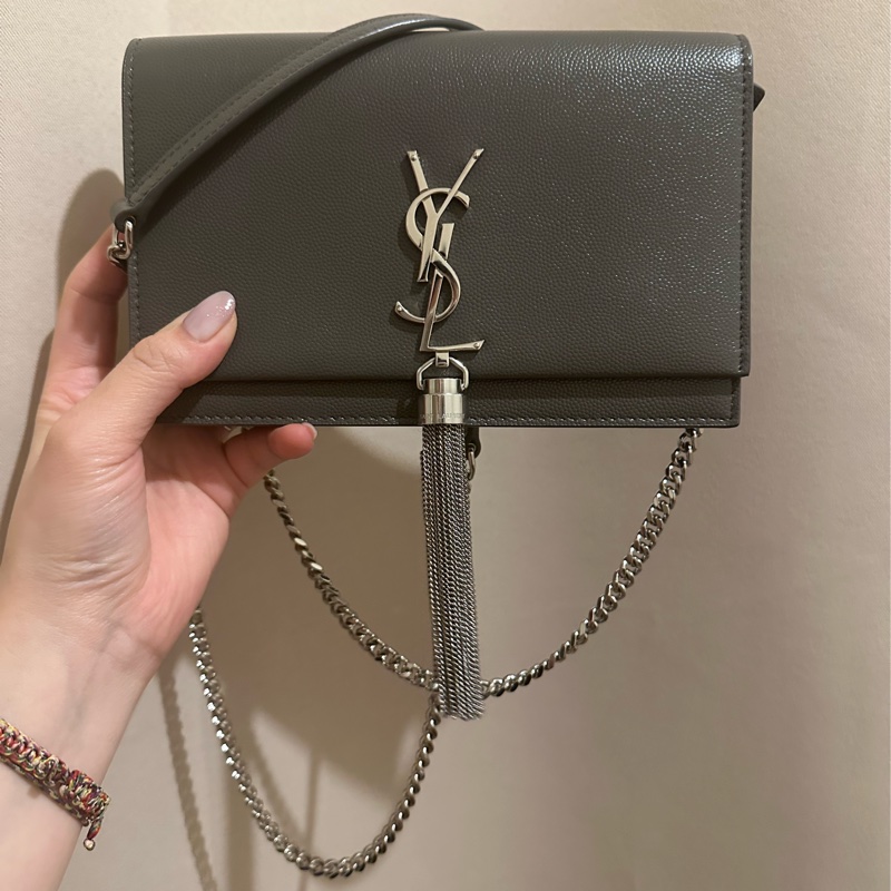YSL KATE 女士單肩包(流蘇款款字母LOGO鱷魚壓紋)🖤-9