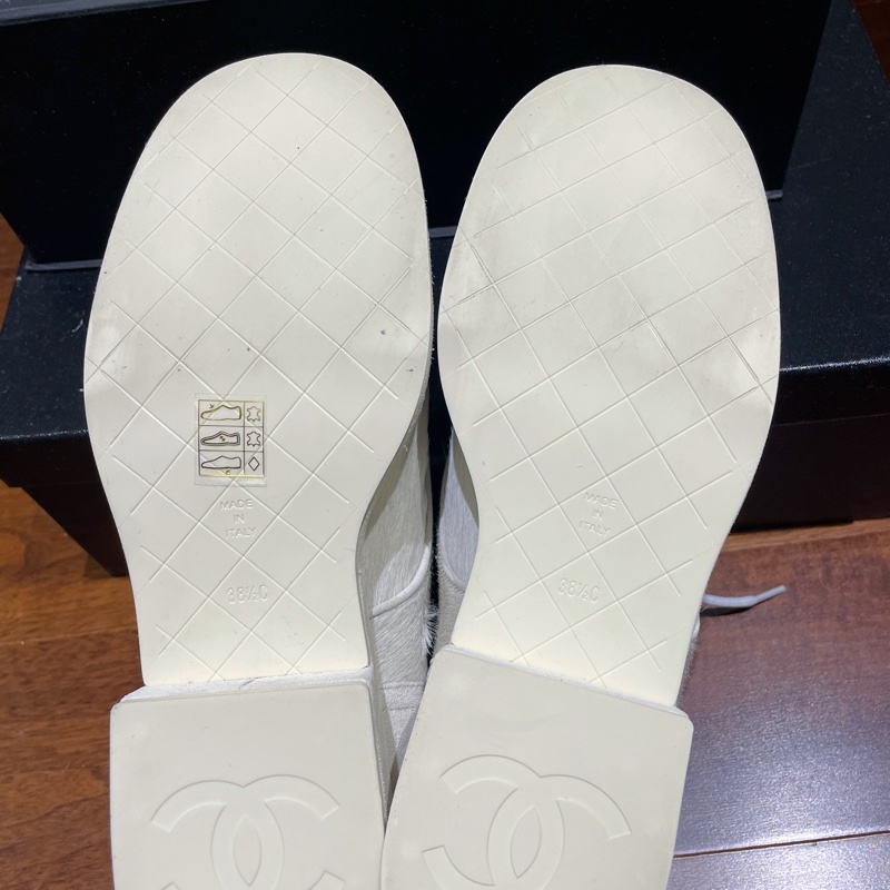 Chanel白色馬毛短靴 38.5(建議給平常37.5）-5
