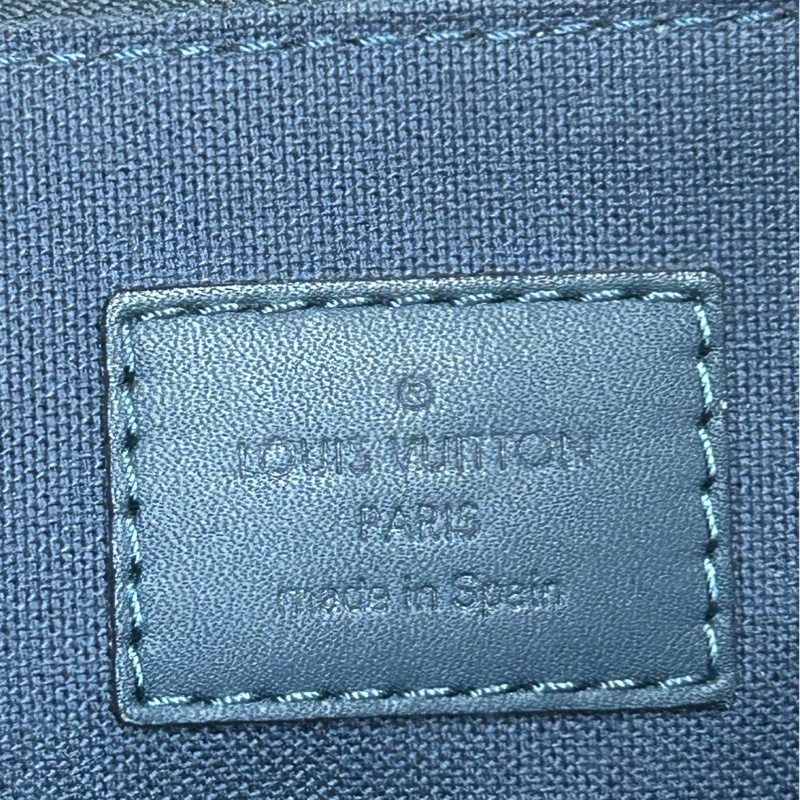 LV  棋盤格牛皮壓紋商務包 公事包  手提包  斜背包-4