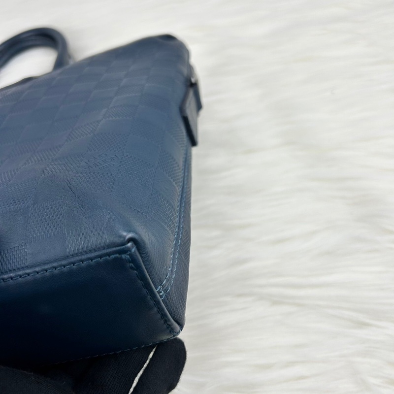 LV  棋盤格牛皮壓紋商務包 公事包  手提包  斜背包-10