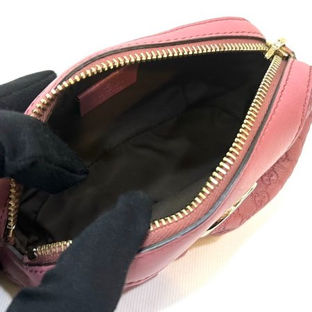 Gucci 粉色牛皮小G壓紋淡金釦拉鍊化妝包-7