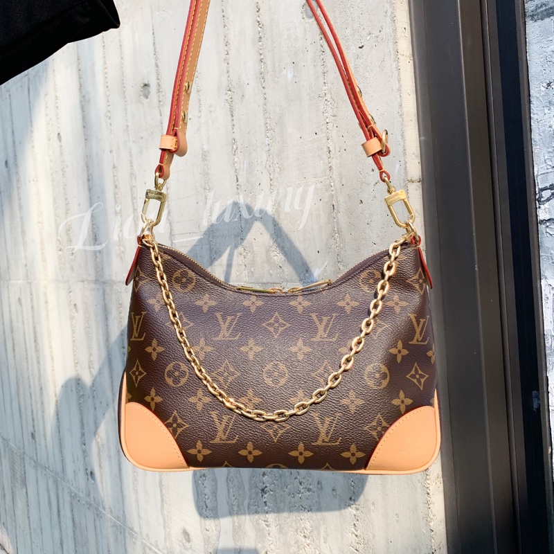 LV 路易威登 LOUIS VUITTON 字紋 BOULOGNE 牛角包 二用包 斜背包-4