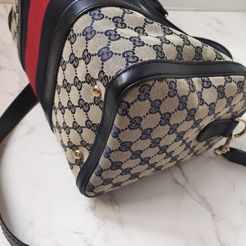 9成新正品gucci 經典Navy blue藍紅藍斜背波士頓包-11