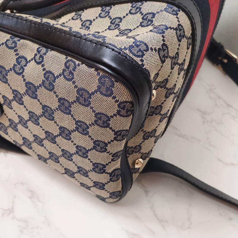 9成新正品gucci 經典Navy blue藍紅藍斜背波士頓包-12