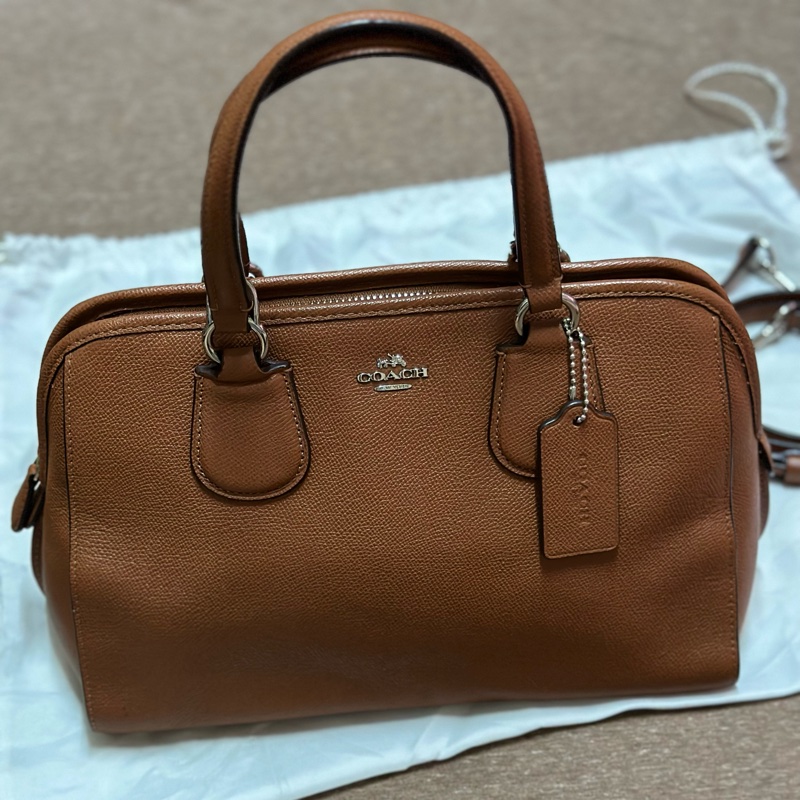 COACH 鵝卵石紋拉鍊手提斜背兩用包(咖啡棕色)-2