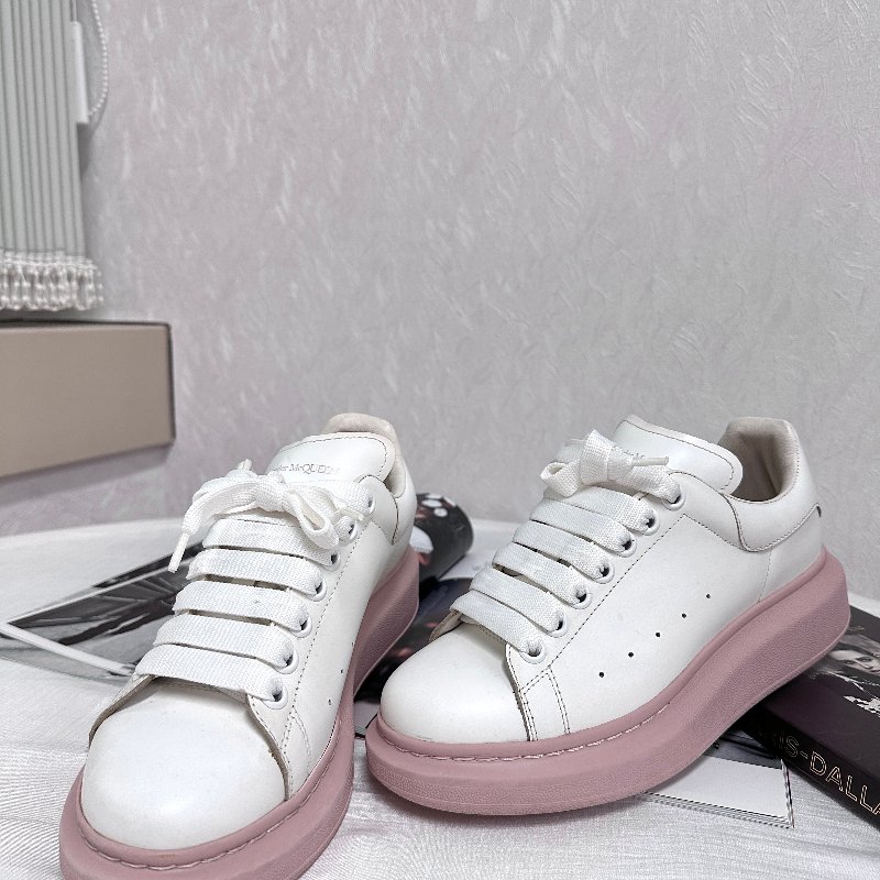 Alexander McQueen 麥昆粉底小白鞋-2