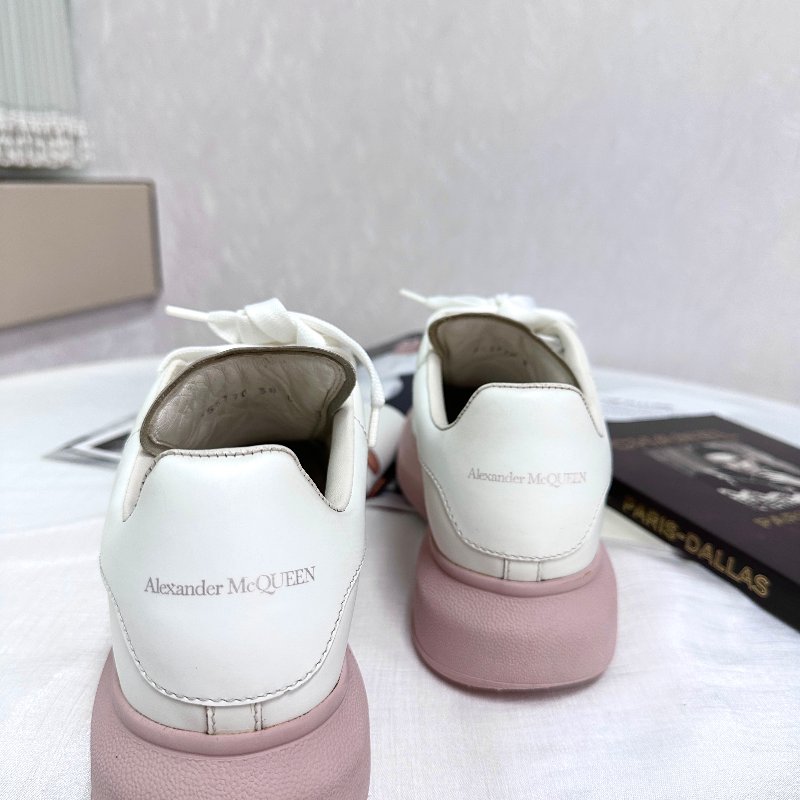 Alexander McQueen 麥昆粉底小白鞋-5
